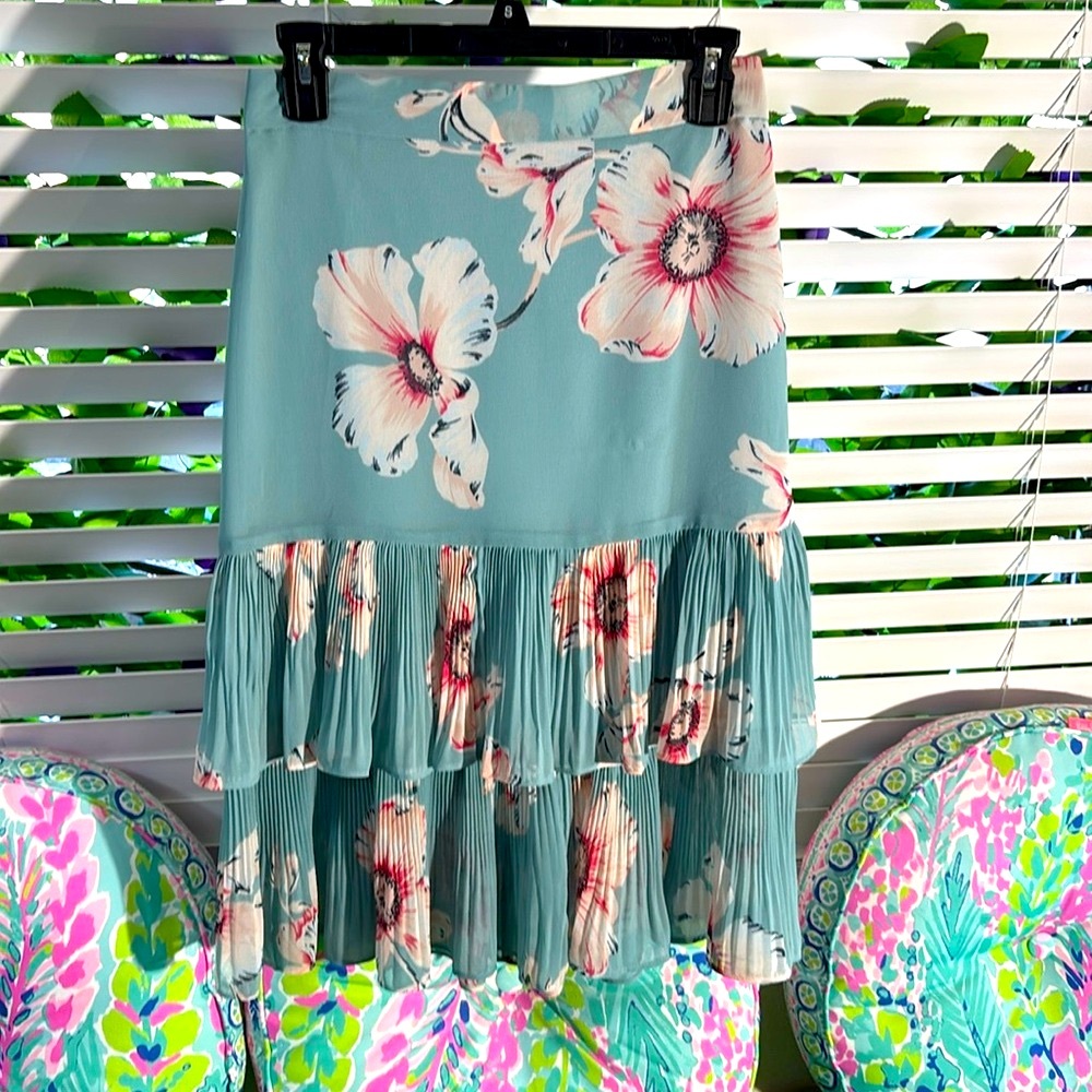 Ann Taylor light blue floral skirt with double ruffle hem 00P
